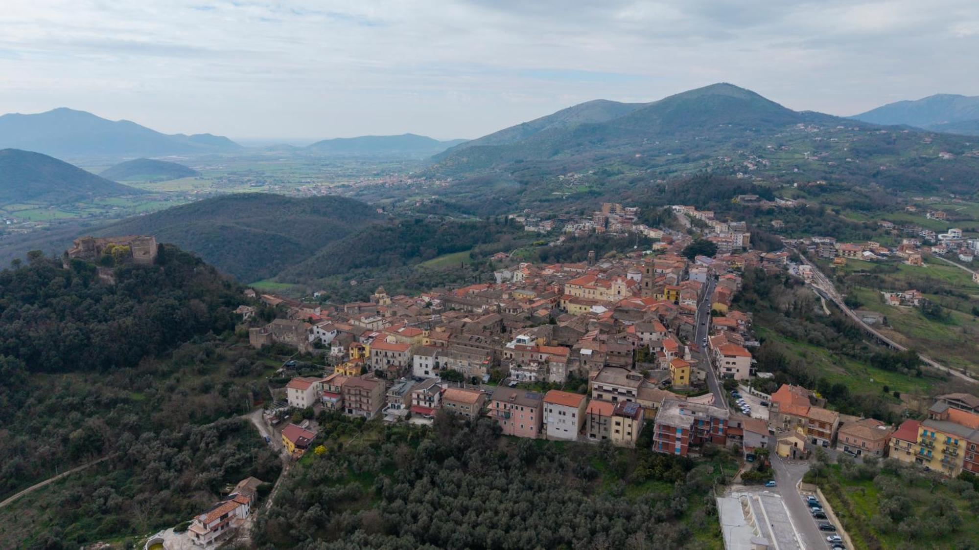 Apartament Sotto La Torre Caiazzo Zewnętrze zdjęcie